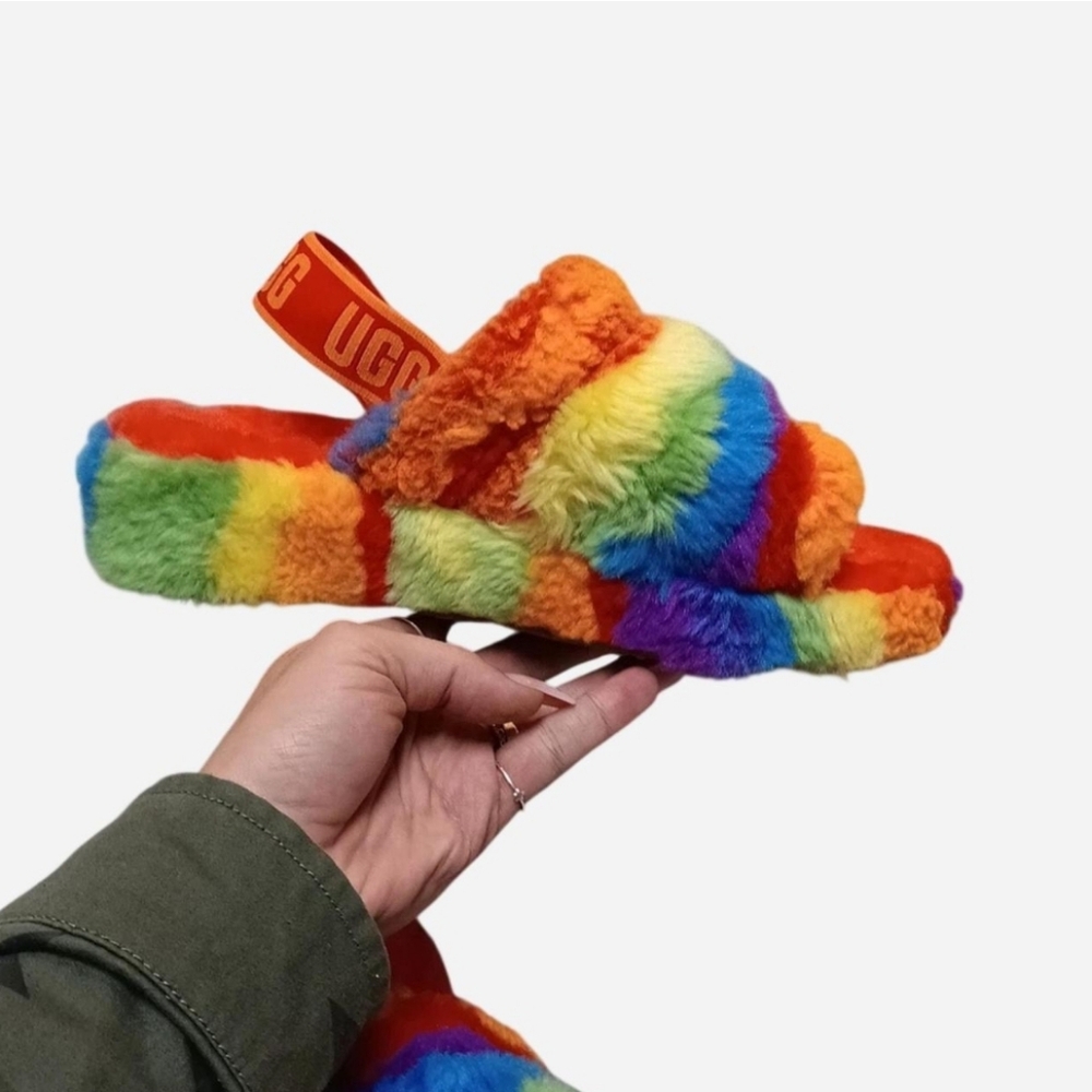Ugg Rainbow Fluff Yeah Platform Slides - image 4